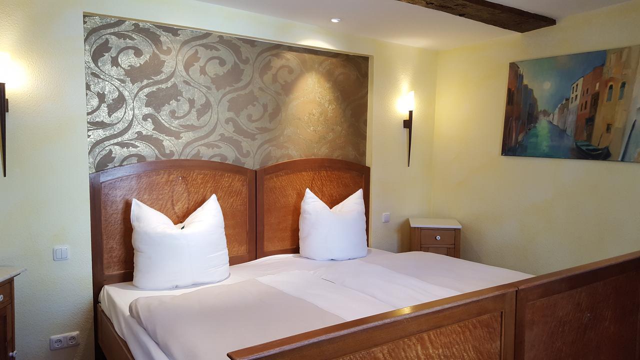 Fachwerk-Hotel Eisenbart Hannoversch Münden Екстериор снимка