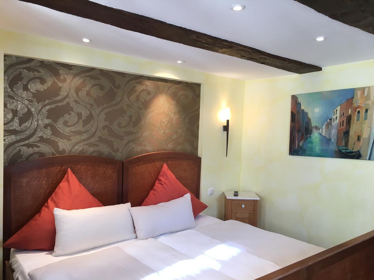 Fachwerk-Hotel Eisenbart Hannoversch Münden Екстериор снимка